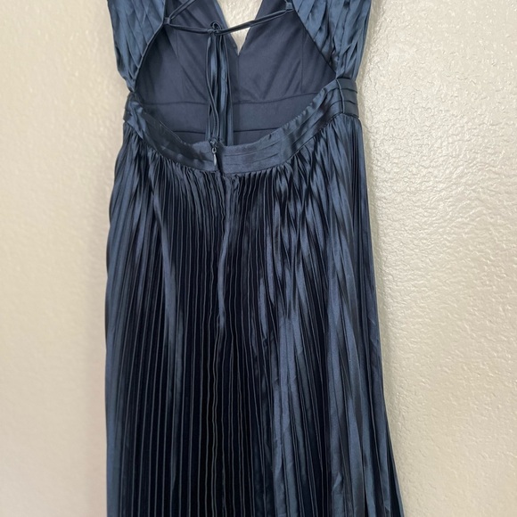 NWOT Exceptional Drama Navy Blue Satin Lace-Up Pleated Maxi Dress - Picture 7 of 11